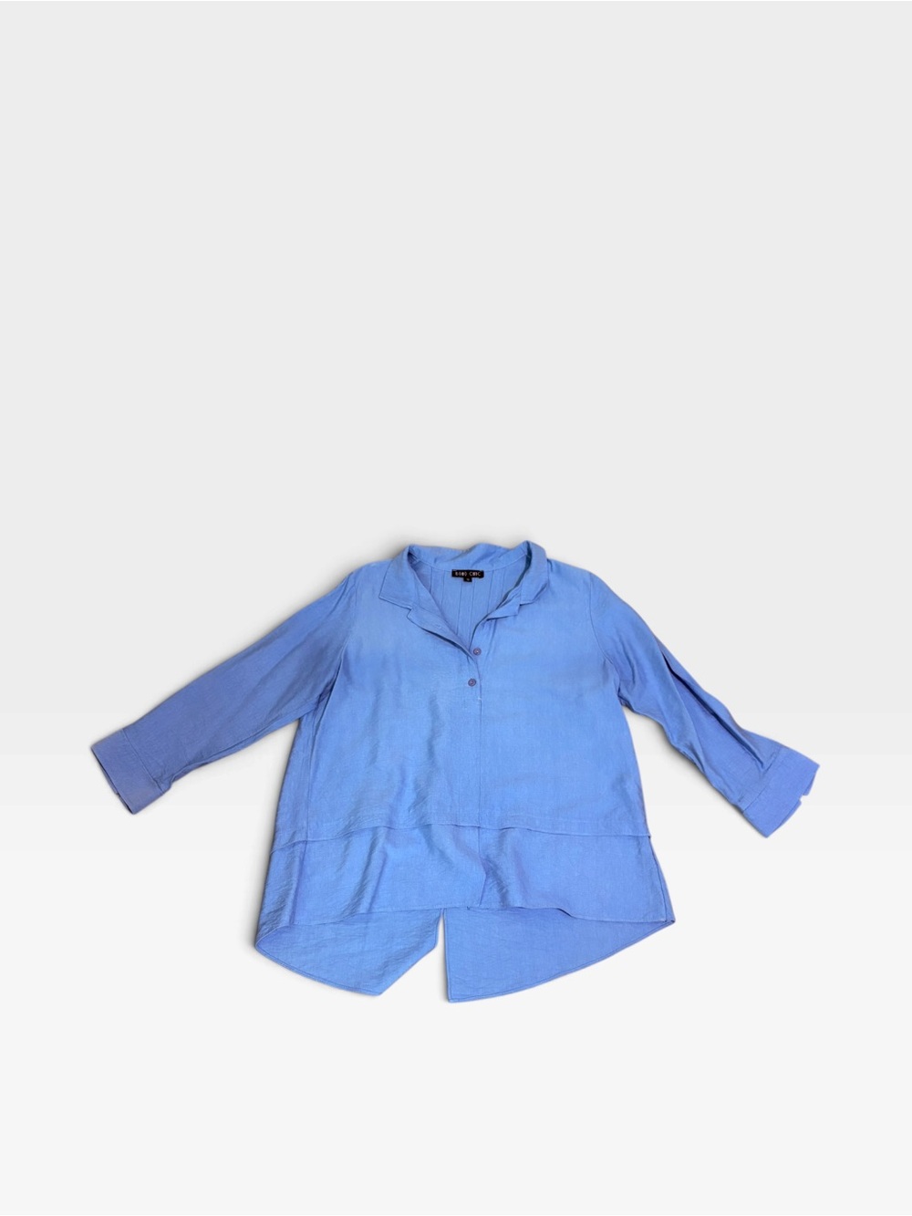 Ellen Tracy | Sky Blue Split-Hem Linen Top | Size Medium